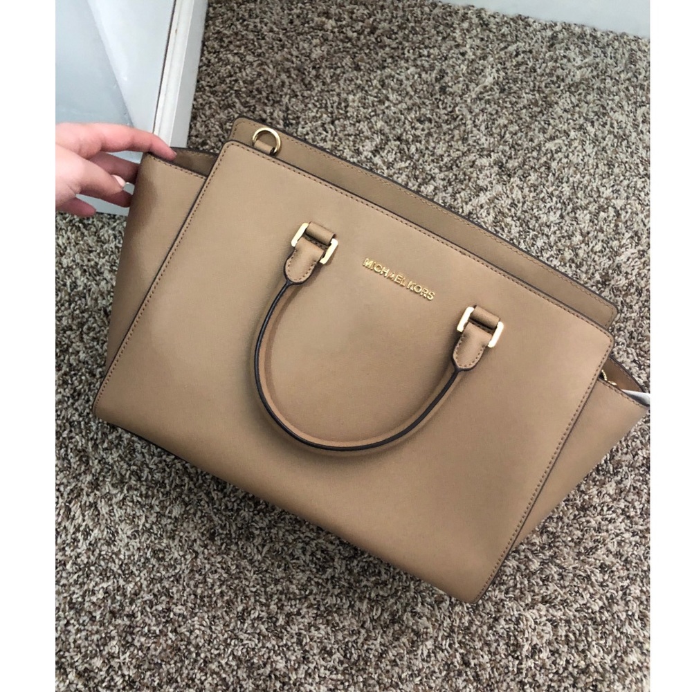 MICHAEL Michael Kors Saffiano Satchel